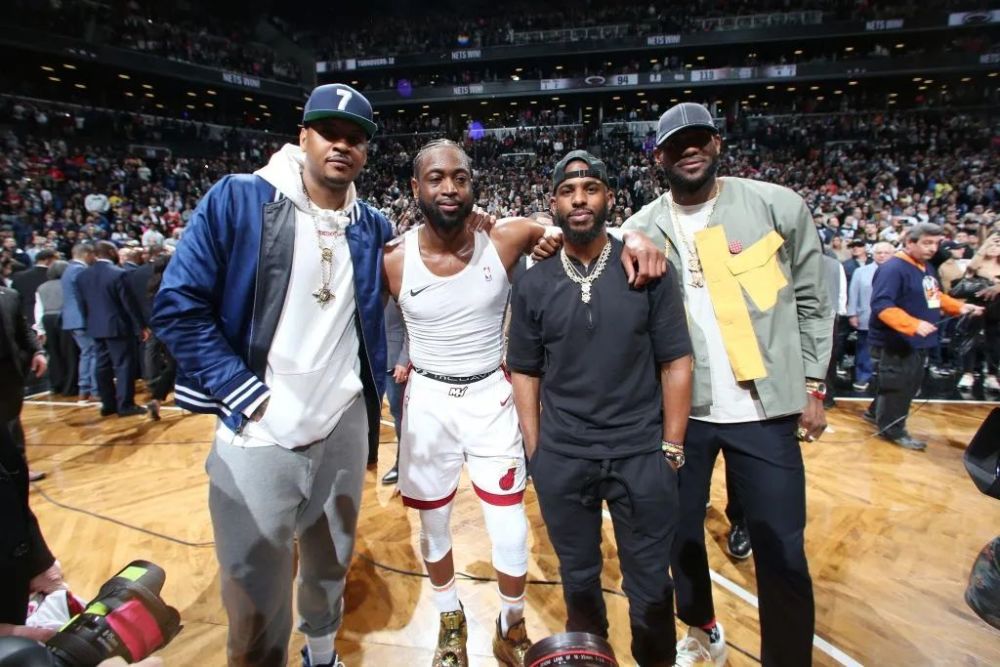 林德布拉德代表小红牛参加阿布扎比测试，明年进军F1（林德布拉德将代表小红牛出战阿布扎比测试，明年正式登陆F1）