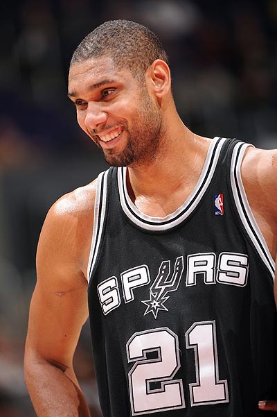 萨索洛vs佛罗伦萨：马蒂奇、皮纳蒙蒂首发，德赫亚、莫伊塞-基恩出战（萨索洛迎战佛罗伦萨：马蒂奇、皮纳蒙蒂首发，德赫亚与莫伊塞-基恩出场）