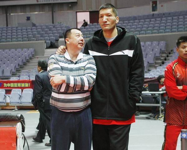 国安vs梅州：三外援PK四外援；张玉宁、王刚、曹永竞首发（国安战梅州：三外援对决四外援，张玉宁王刚曹永竞先发）