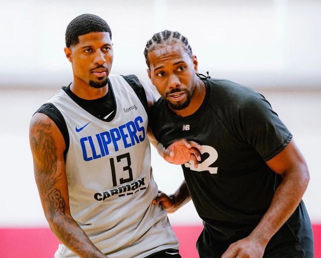 TA：莫斯克拉的贡献远不止是“临时救火”，他完全封锁了凯恩（TA：莫斯克拉的作用远超权宜之计，他彻底冻结了凯恩）