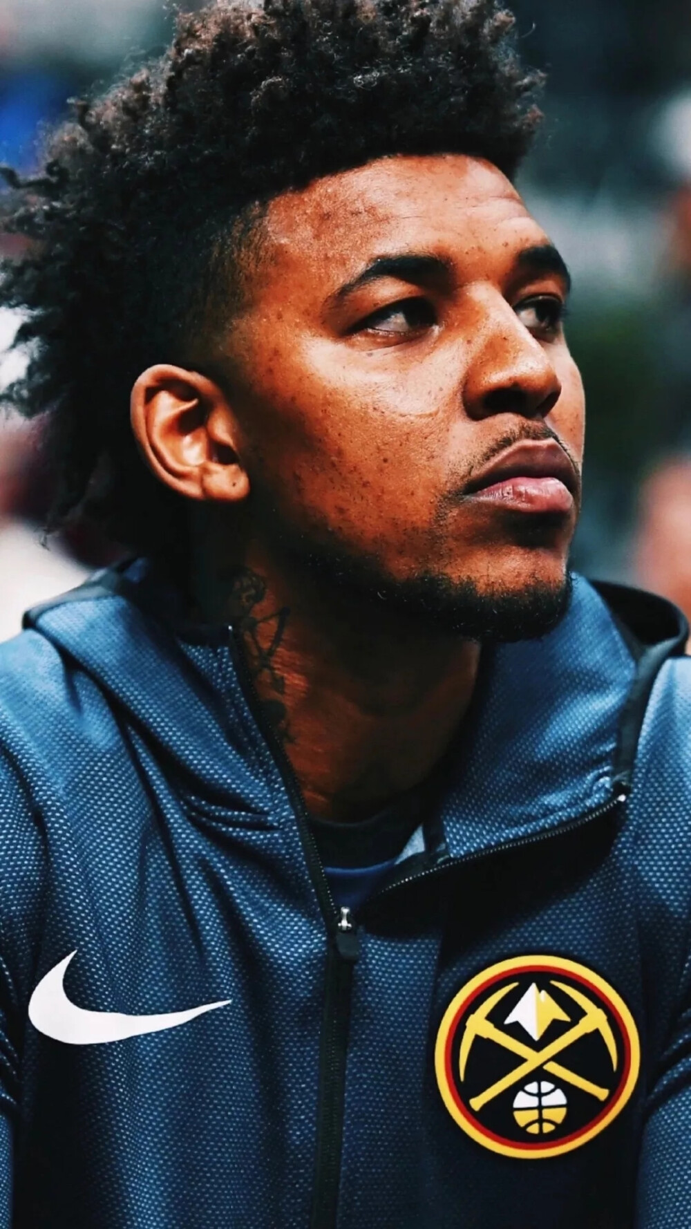 瑞恩谈胜利、争议判罚与萨拉赫未来（瑞恩解读胜利、判罚争议与萨拉赫前景）